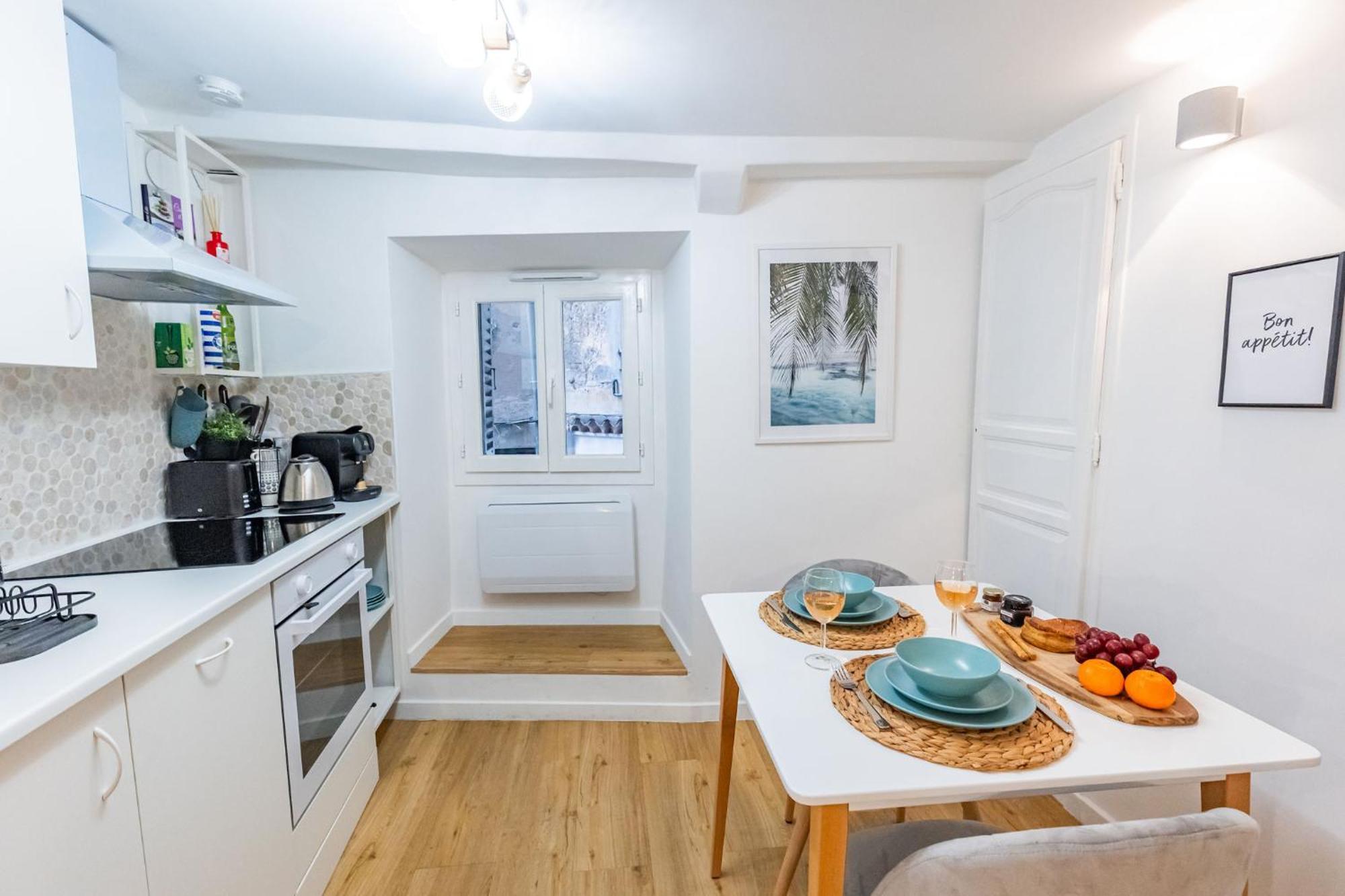 Studio Cozy Centre Avec Parking Грасс Экстерьер фото