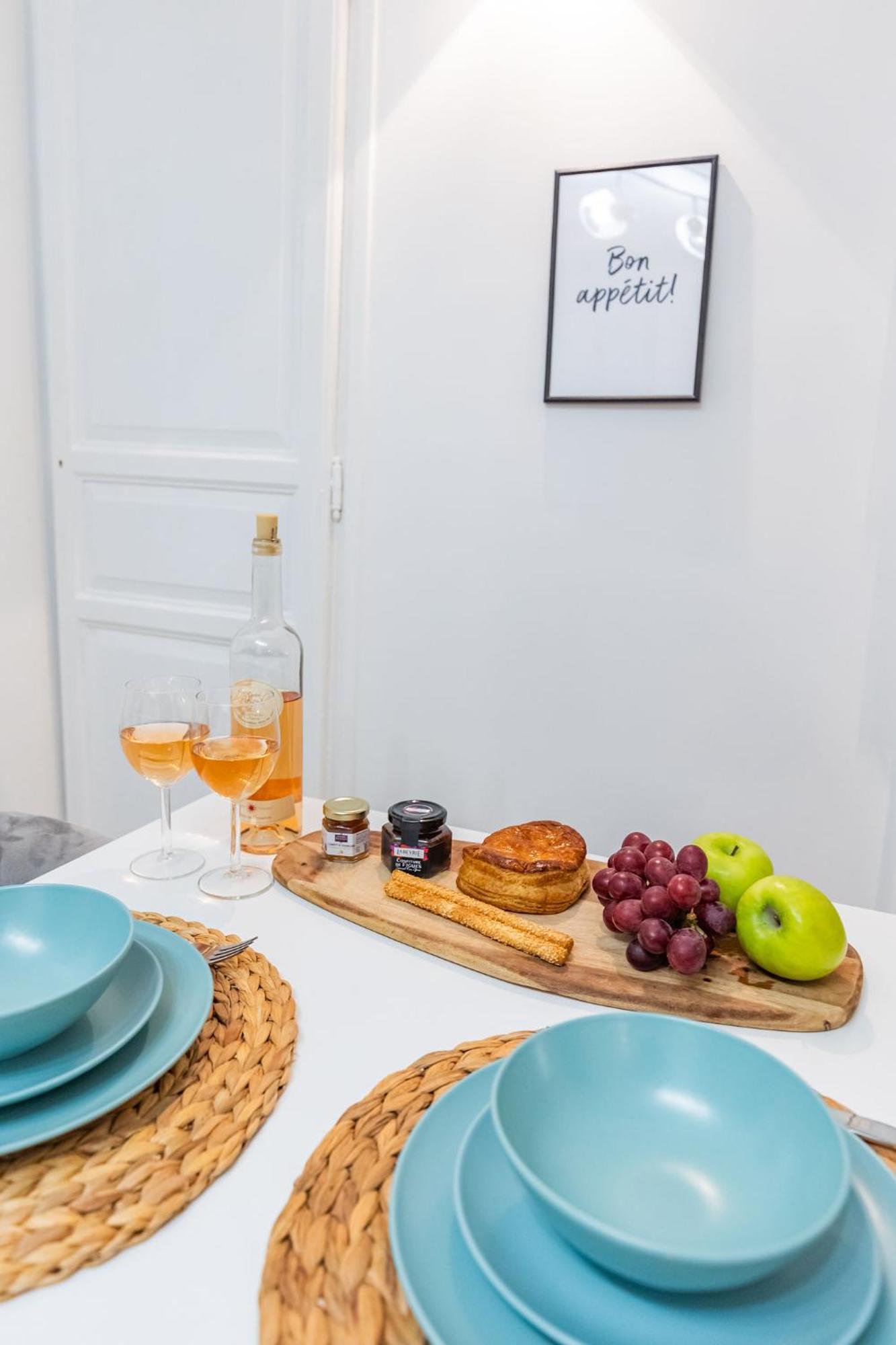 Studio Cozy Centre Avec Parking Грасс Экстерьер фото